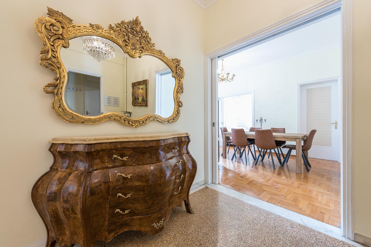 Victoria Queens Palace Apartments Atenas Exterior foto